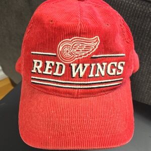 Vintage Red Wings Corduroy Snap Back